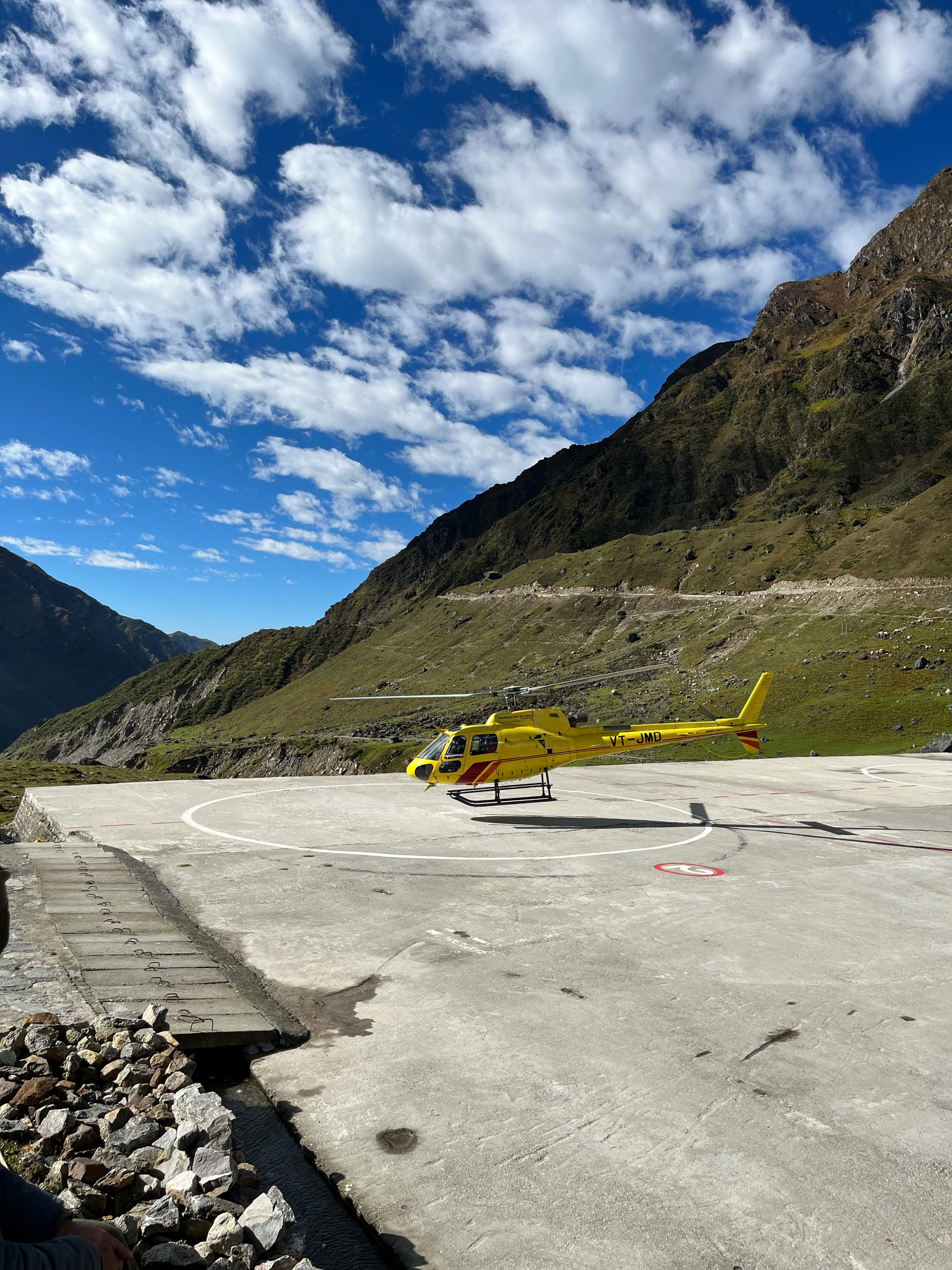  Helicopter for Kedarnath